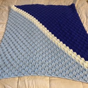 Handmade Crochet Baby Blanket 36” x 34” Soft  Diagonal Pattern Blue Green White